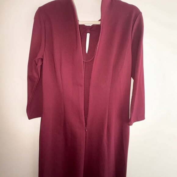 NEW W/ TAGS J. McLaughlin Isabel 3/4 Sleeve Knot Front size M Burgundy Ponte - Picture 10 of 10